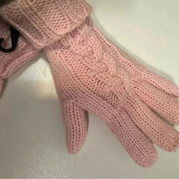 NWT SIMI BABY PINK CABLE KNIT GLOVES m - Picture 4 of 4